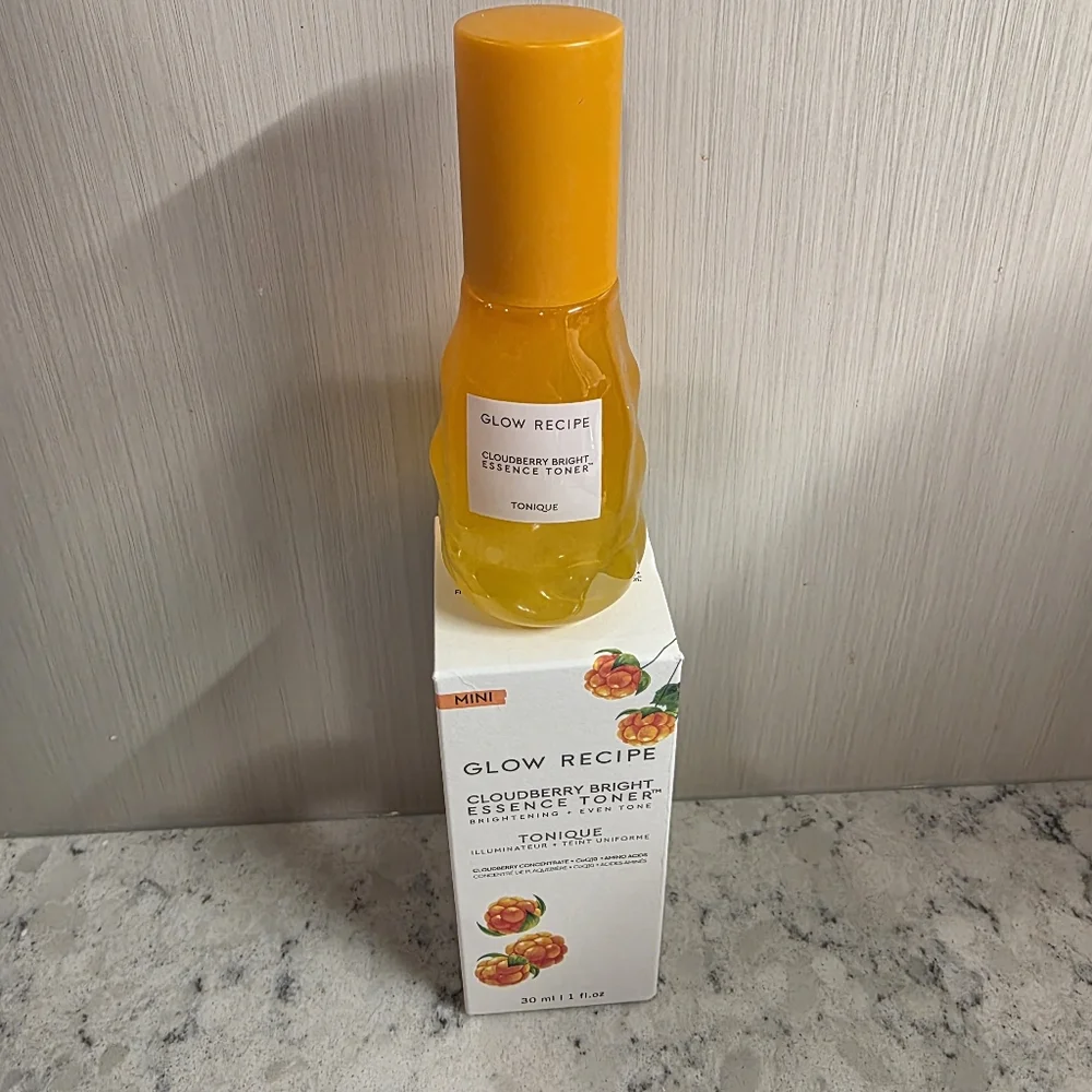 Glow Recipe Cloudberry Bright Essence Toner 30 ML NIB